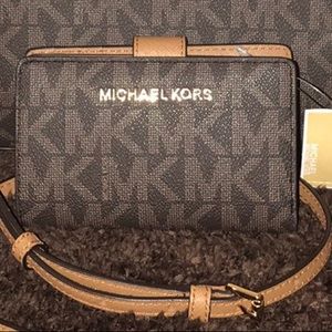 Michael Kors Bifold coin wallet